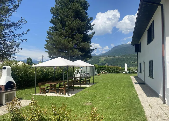 Fronte LagoResidencegarden, Moderno Appartamento