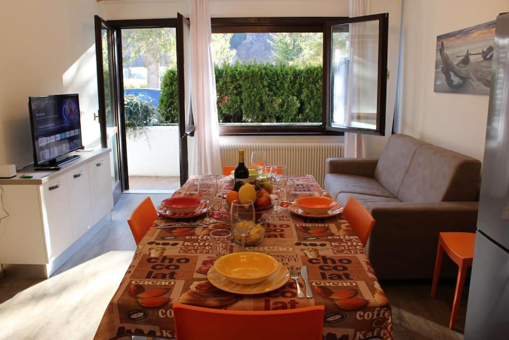 Fronte Lagoresidencegarden, Moderno Apartment Calceranica al Lago